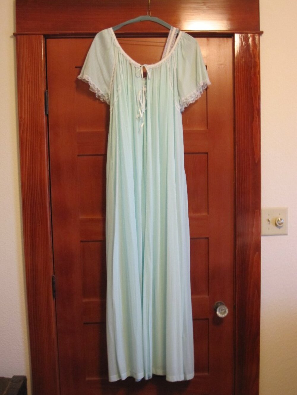 Two Piece Beautiful Vintage Kayser Nightie Nightgown Large Pinup Photography